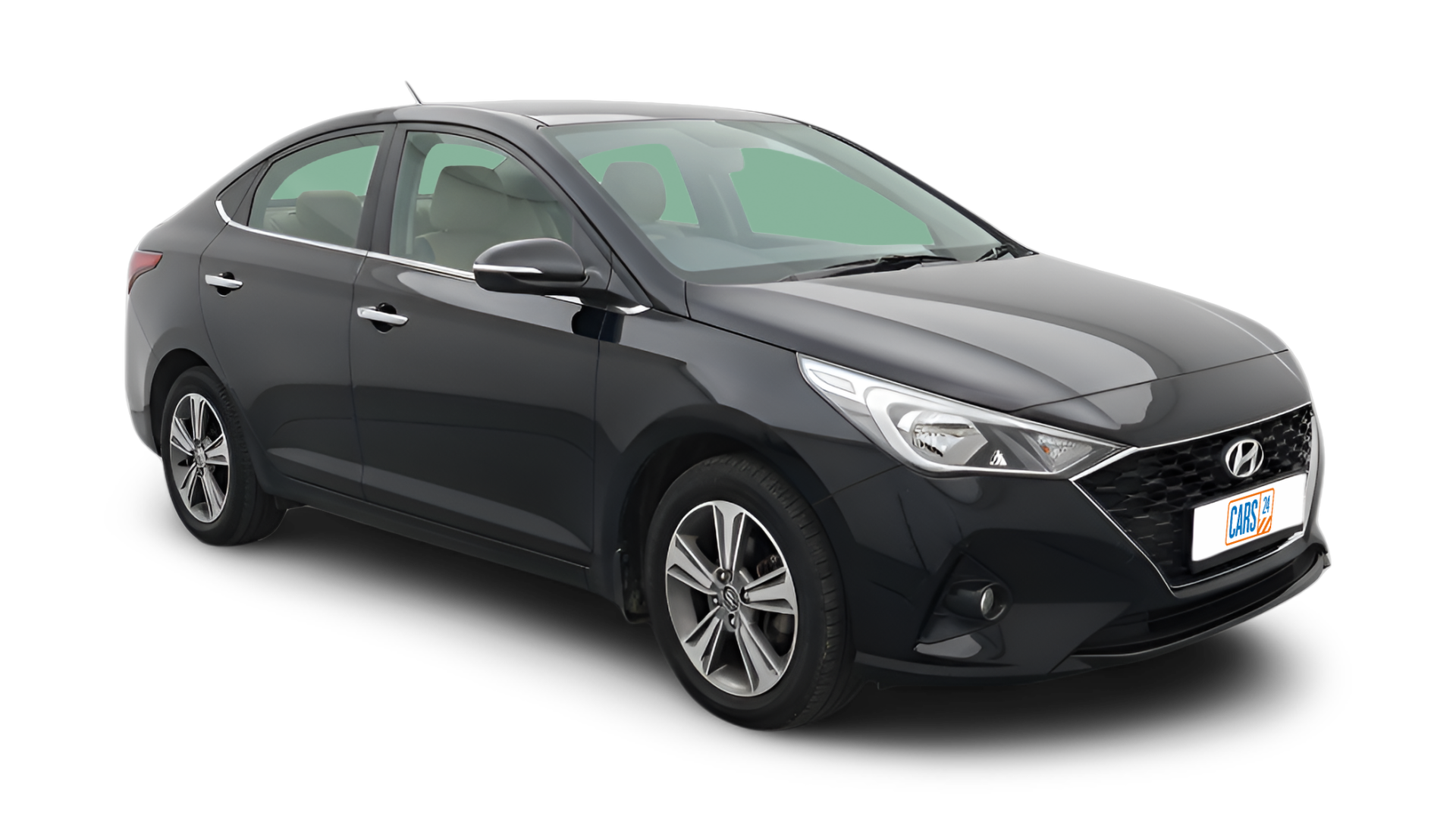 2018 Hyundai Verna - Sedan - Diesel - Manual - ₹5.89 lakh